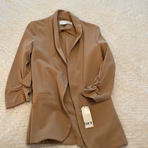 Bar III 3/4 sleeve rouched sleeve blazer